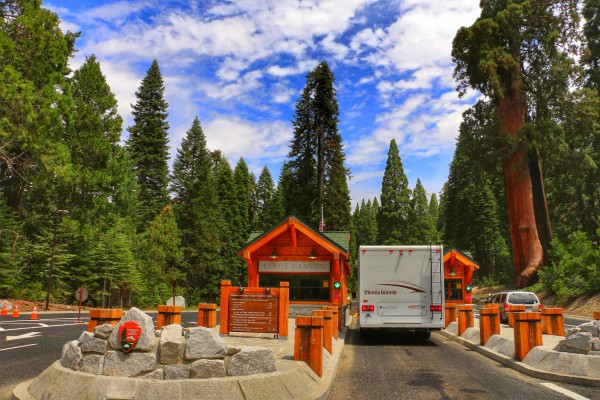 Ingang Route Kings Canyon National Park