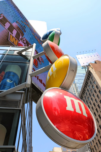 M&M store New York