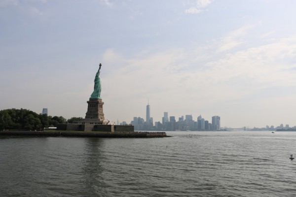 Vrijheidsbeeld New York met boot