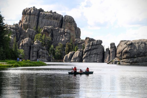 Een kajak op Sylvan Lake in Custer State Park