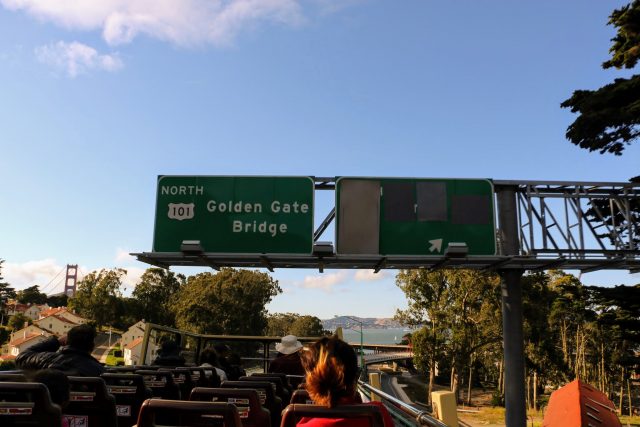 Busrit over Golden Gate Bridge